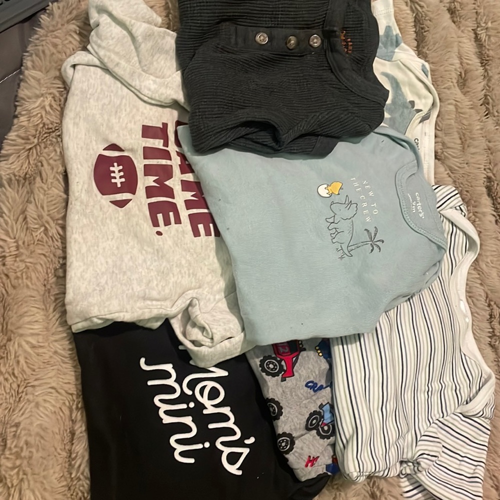 set of 7 onesies